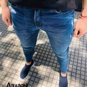 Jeans con roturas elastizados chupin